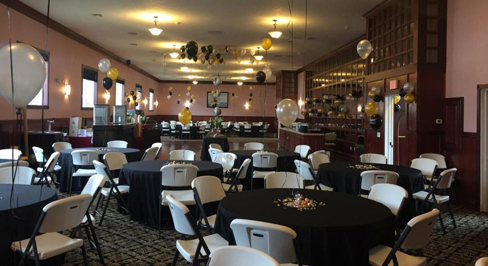 Mackinaw Beach And Bay Inn & Suites Макино Сити Екстериор снимка